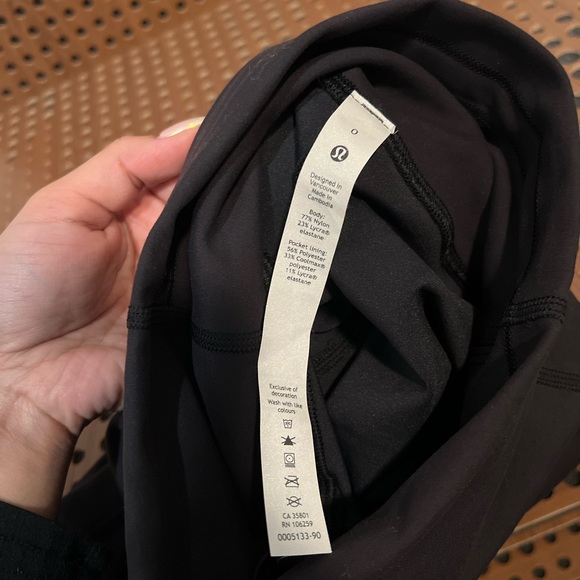 Black Lululemon Wunder Train high rise leggings size 0 - Picture 3 of 5
